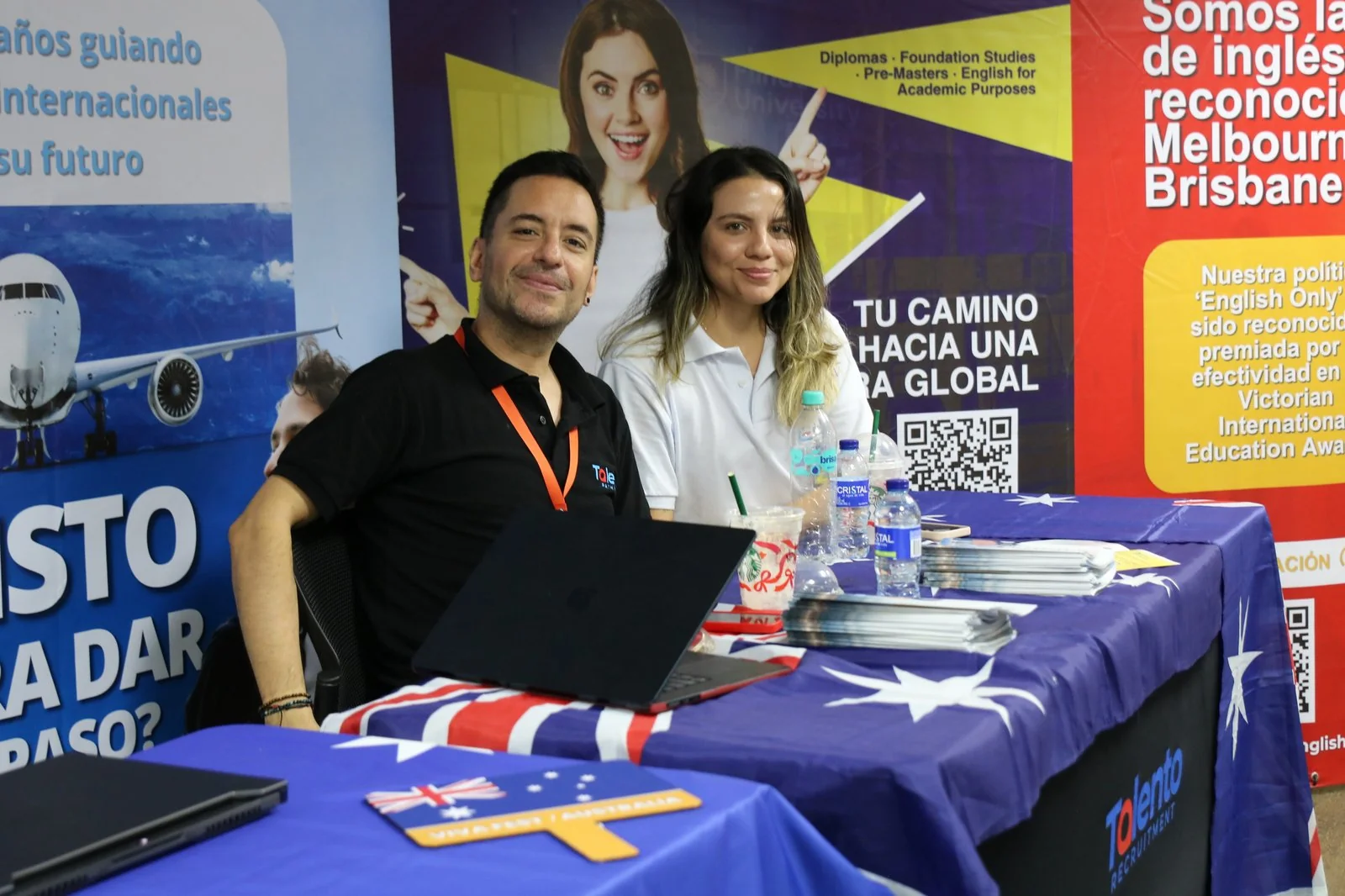 DESAYUNOS INFORMATIVOS