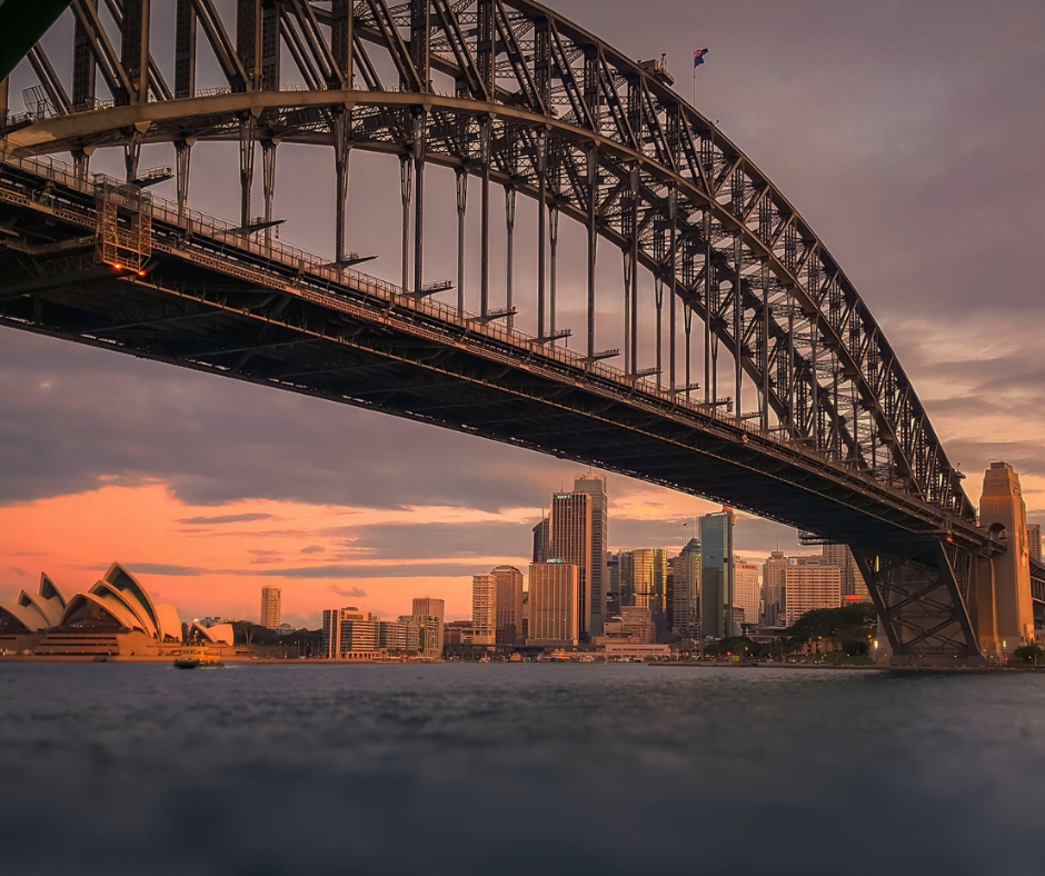 ¿Podrá una nueva ley gubernamental solucionar nuestros problemas de migración?